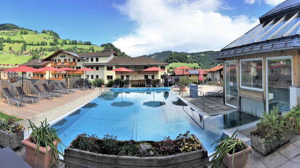 Hotel Simmerlwirt นีเดอเรา ภายนอก รูปภาพ